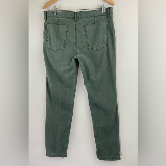 Pistola Moriah Women’s Army Olive Green Straight leg Crop Pant Size 30 NWT - Picture 2 of 12